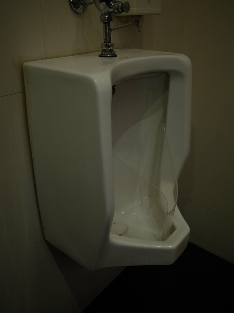 トイレ 尿はね防止 泡